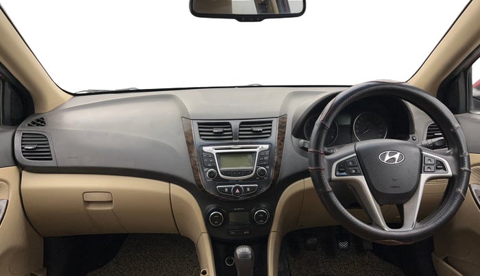 2014 Hyundai Verna FLUIDIC 1.6 VTVT SX, Petrol, Manual, 80,433 km, Dashboard