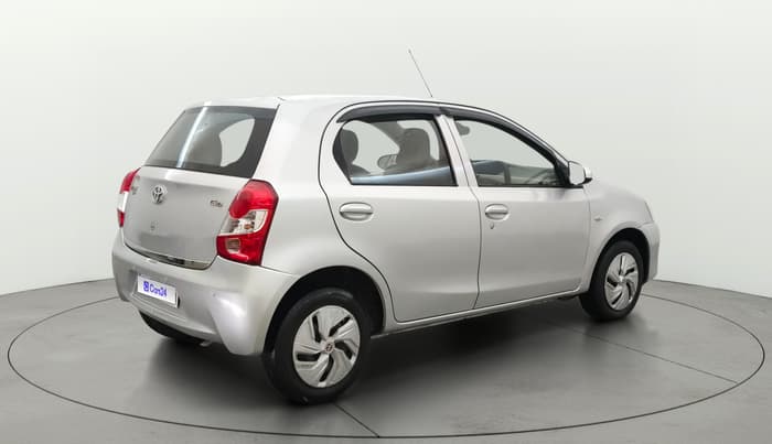 2015 Toyota Etios Liva GD, Diesel, Manual, 1,30,548 km, Right Back Diagonal