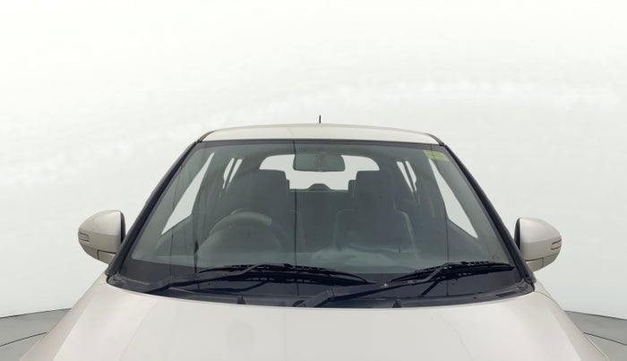 2012 Maruti Swift VDI, Diesel, Manual, 1,47,682 km, Front Windshield