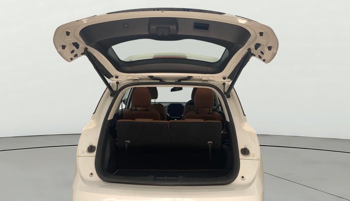 2020 MG HECTOR PLUS SHARP 2.0 DIESEL TURBO MT 6-STR, Diesel, Manual, 37,307 km, Boot Door Open