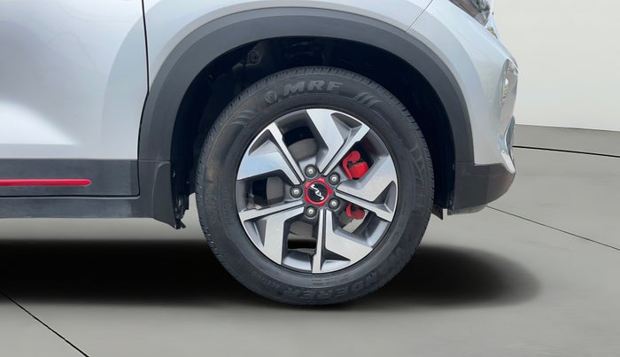 2023 KIA SONET GTX PLUS 1.0 TURBO PETROL DCT, Petrol, Automatic, 10,399 km, Right Front Wheel