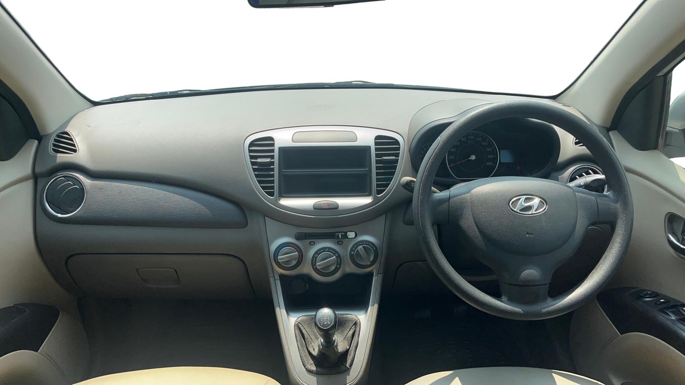 2012 Hyundai i10 MAGNA 1.2, Petrol, Manual, 79,706 km, Dashboard