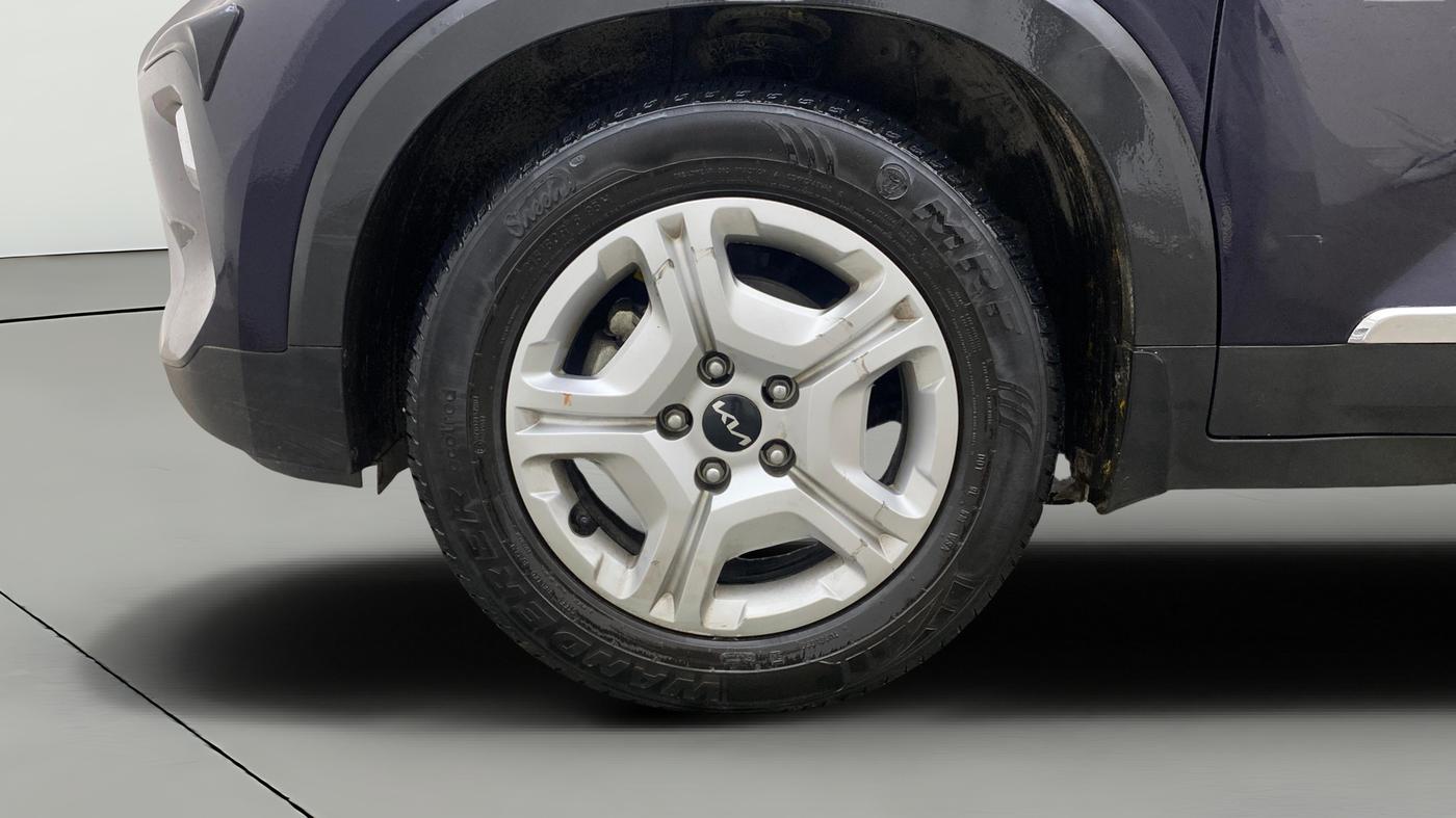 2023 KIA SONET HTK PLUS 1.2 PETROL MT, Petrol, Manual, 23,590 km, Left Front Wheel
