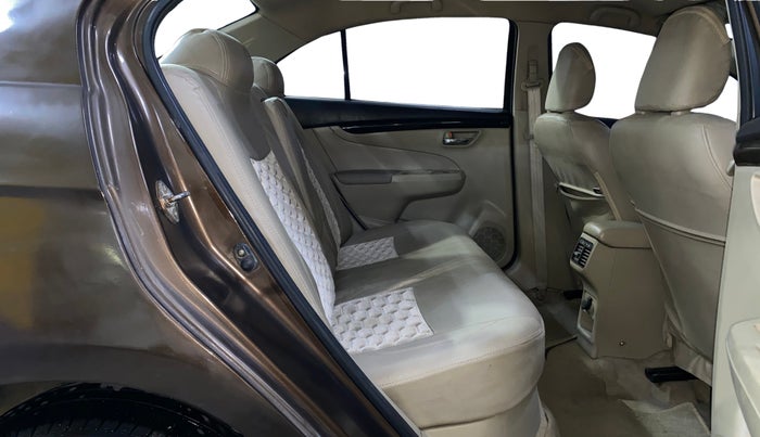 2015 Maruti Ciaz VDI+ SHVS, Diesel, Manual, 86,285 km, Right Side Rear Door Cabin