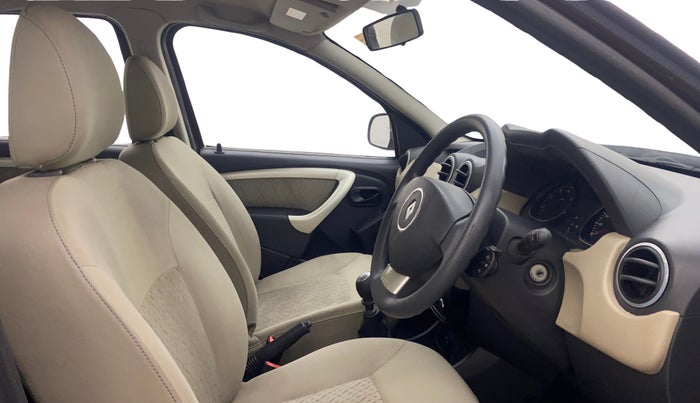 2014 Renault Duster 110 PS RXL DIESEL, Diesel, Manual, 90,221 km, Right Side Front Door Cabin