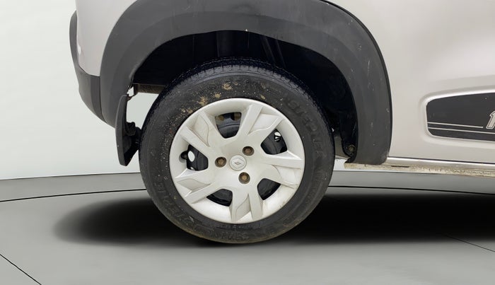 2022 Renault Kwid RXT 1.0 (O), Petrol, Manual, 33,622 km, Right Rear Wheel