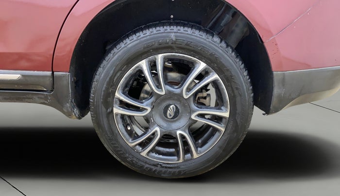 2018 Mahindra MARAZZO M8 7 STR, Diesel, Manual, 78,514 km, Left Rear Wheel