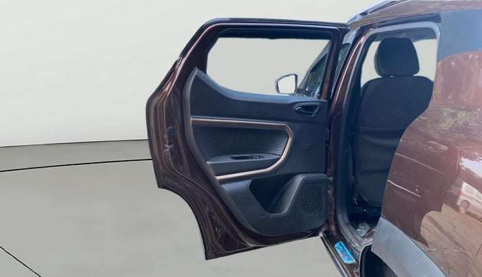 2022 Renault Kiger RXT MT, CNG, Manual, 43,687 km, LHS Rear Door