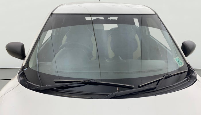 2022 Maruti Swift LXI, Petrol, Manual, 27,338 km, Front Windshield