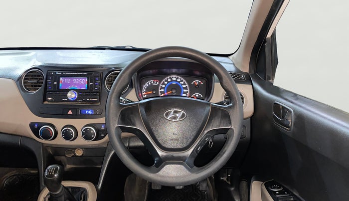 2016 Hyundai Grand i10 MAGNA 1.2 KAPPA VTVT, Petrol, Manual, 68,734 km, Steering Wheel Close Up
