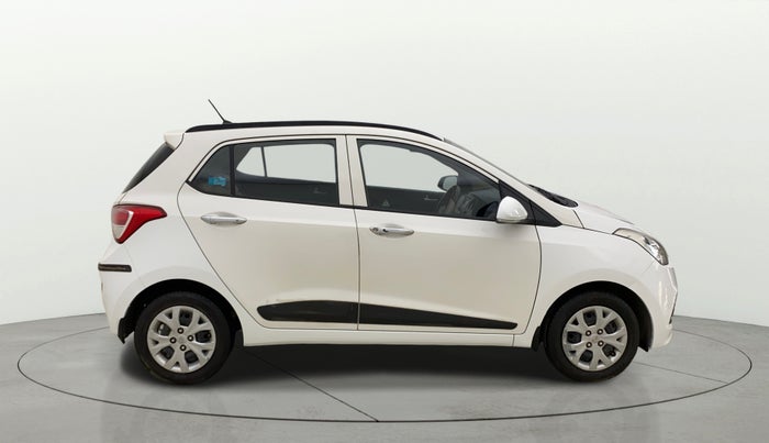 2015 Hyundai Grand i10 SPORTZ 1.2 KAPPA VTVT, Petrol, Manual, 37,251 km, Right Side View