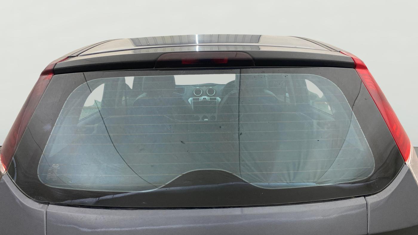 2014 Ford Figo ZXI 1.4 DIESEL, Diesel, Manual, 1,26,685 km, Rear Windshield