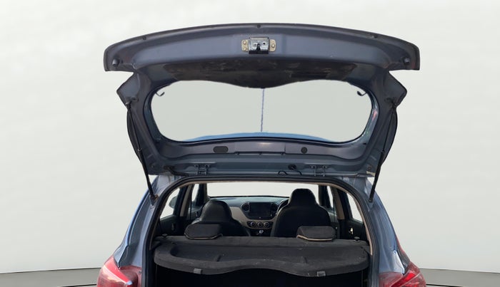 2016 Hyundai Grand i10 ASTA 1.2 KAPPA VTVT, Petrol, Manual, 79,453 km, Boot Door Open