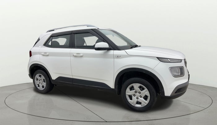 2021 Hyundai VENUE S 1.2, Petrol, Manual, 53,312 km, Right Front Diagonal