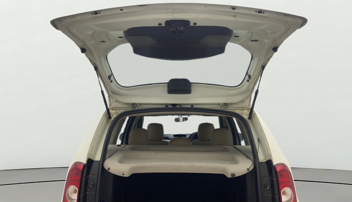 2013 Renault Duster 85 PS RXL DIESEL, Diesel, Manual, 1,07,789 km, Boot Door Open