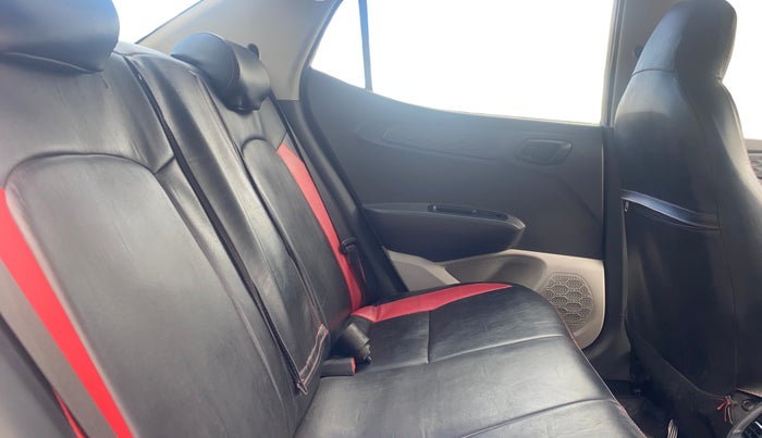 2022 Hyundai AURA S 1.2 CRDI, Diesel, Manual, 64,920 km, Right Side Rear Door Cabin