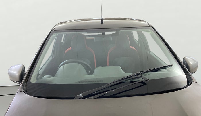 2020 Renault Kwid RXT 1.0 (O), Petrol, Manual, 25,210 km, Front Windshield