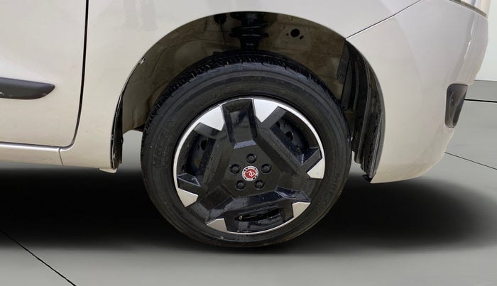 2015 Maruti Wagon R 1.0 VXI, CNG, Manual, 95,149 km, Right Front Wheel