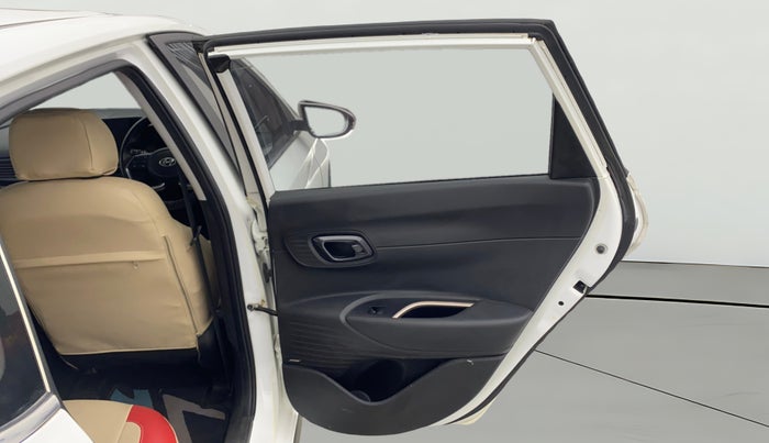 2022 Hyundai NEW I20 ASTA (O) 1.2 MT, Petrol, Manual, 55,268 km, RHS Rear Door