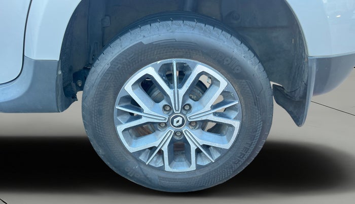 2021 Renault Duster RXZ 1.5 PETROL MT, Petrol, Manual, 75,397 km, Left Rear Wheel
