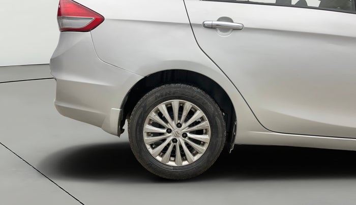 2015 Maruti Ciaz ZXI, Petrol, Manual, 92,340 km, Right Rear Wheel