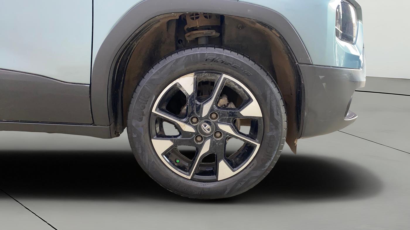 2021 Tata PUNCH CREATIVE  AMT, Petrol, Automatic, 38,091 km, Right Front Wheel