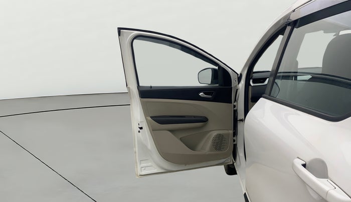 2022 Renault TRIBER RXZ, Petrol, Manual, 35,510 km, LHS Front Door