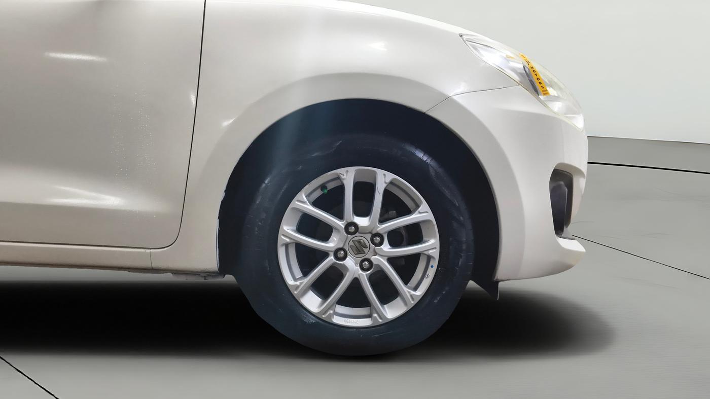 2018 Maruti Swift ZXI, Petrol, Manual, 91,044 km, Right Front Wheel