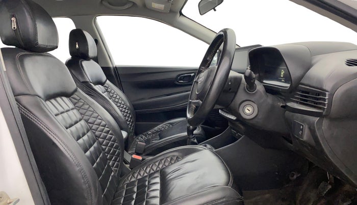 2022 Hyundai NEW I20 SPORTZ 1.2 MT, Petrol, Manual, 57,247 km, Right Side Front Door Cabin