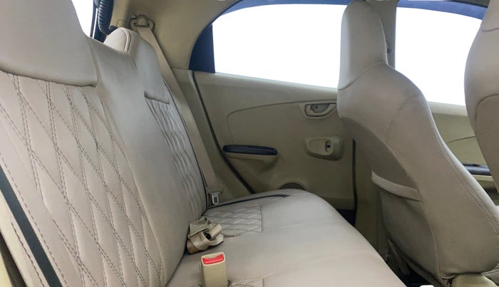 2013 Honda Brio S MT, Petrol, Manual, 86,096 km, Right Side Rear Door Cabin