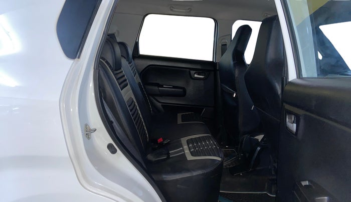 2021 Maruti New Wagon-R VXI 1.0, Petrol, Manual, 17,277 km, Right Side Rear Door Cabin