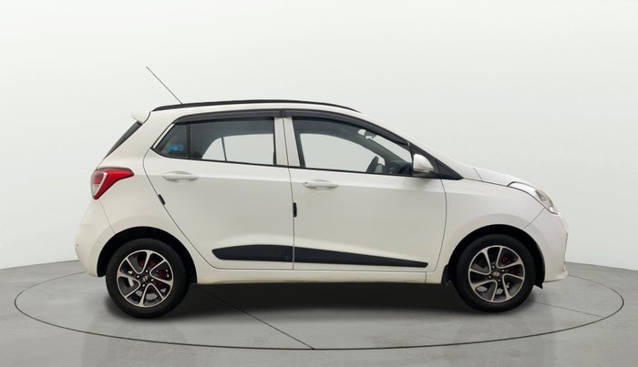 2019 Hyundai Grand i10 SPORTZ AT 1.2 KAPPA VTVT, Petrol, Automatic, 64,035 km, Right Side View