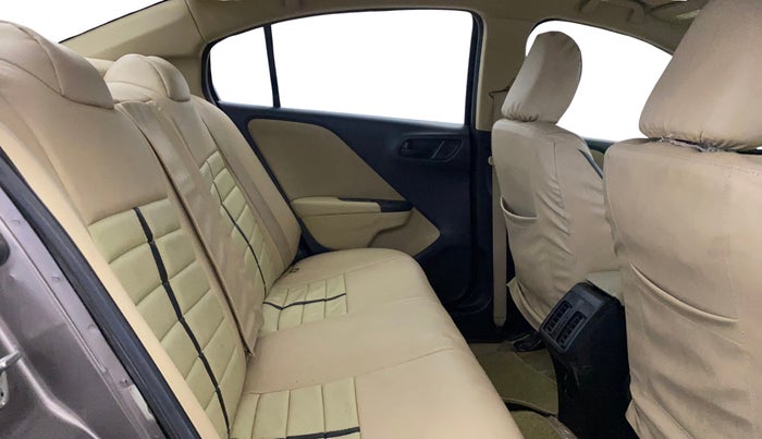 2014 Honda City 1.5L I-VTEC SV CVT, Petrol, Automatic, 80,235 km, Right Side Rear Door Cabin