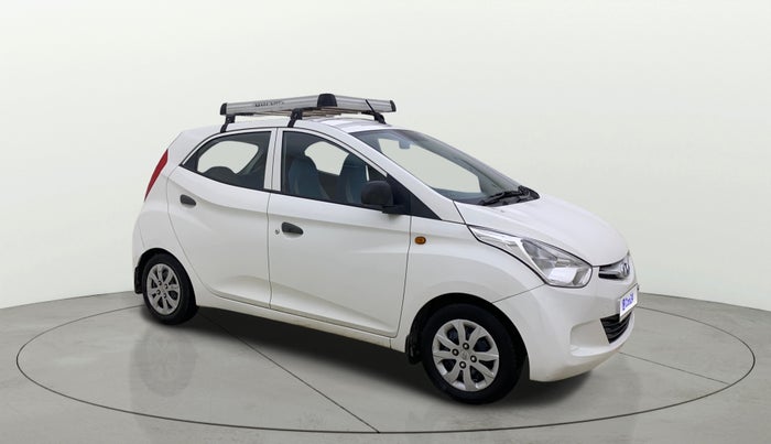 2018 Hyundai Eon MAGNA +, CNG, Manual, 87,972 km, Right Front Diagonal