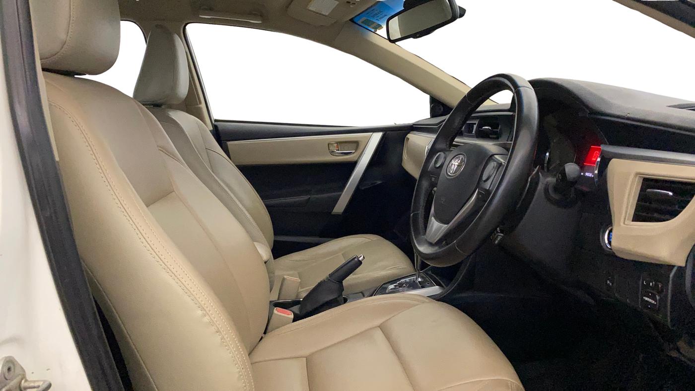 2014 Toyota Corolla Altis VL CVT PETROL, Petrol, Automatic, 94,455 km, Right Side Front Door Cabin