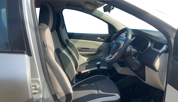 2020 Renault TRIBER RXZ, Petrol, Manual, 40,968 km, Right Side Front Door Cabin