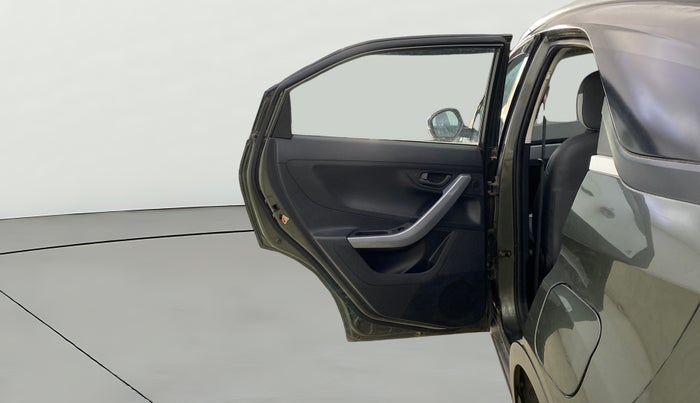 2021 Tata NEXON XM SUNROOF PETROL, Petrol, Manual, 65,781 km, LHS Rear Door