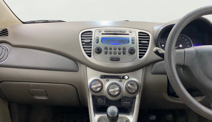 2014 Hyundai i10 SPORTZ 1.1, Petrol, Manual, 40,814 km, Air Conditioner