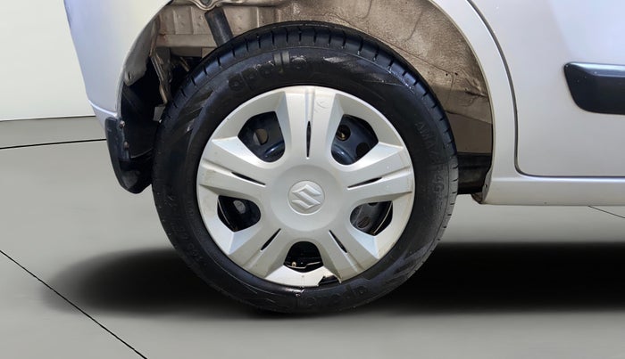 2018 Maruti Wagon R 1.0 VXI AMT, Petrol, Automatic, 88,582 km, Right Rear Wheel