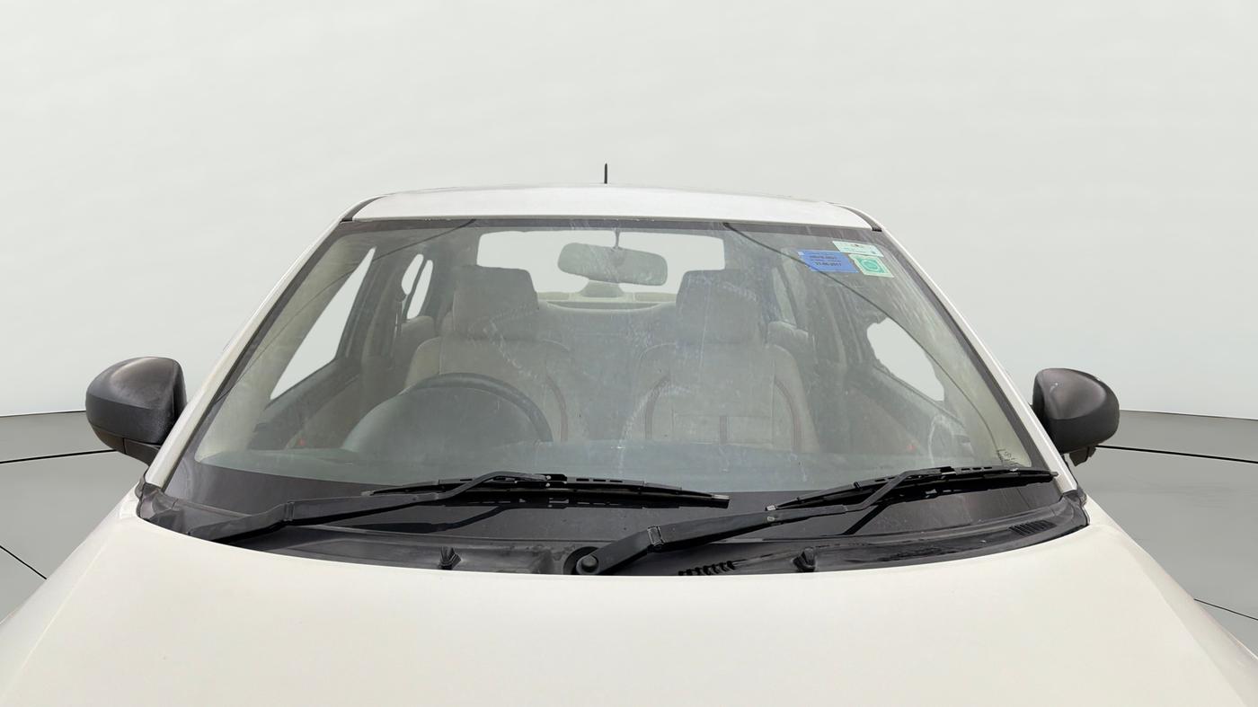 2017 Maruti Swift Dzire LXI, Petrol, Manual, 91,051 km, Front Windshield