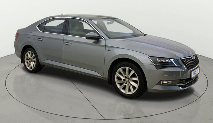2016 Skoda Superb L&K 1.8 TSI AT, Petrol, Automatic, 52,309 km, SRP