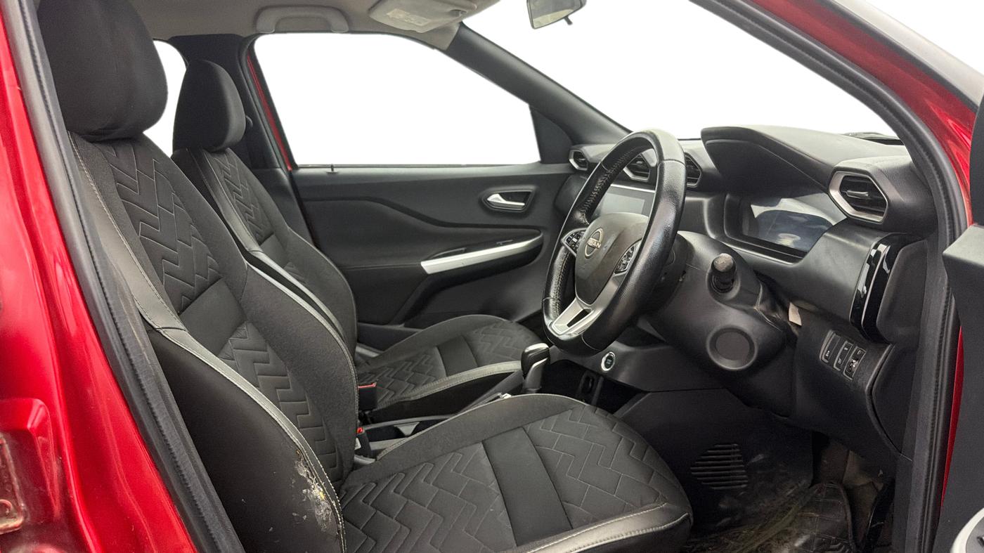 2022 Nissan MAGNITE XV PREMIUM TURBO CVT, Petrol, Automatic, 46,174 km, Right Side Front Door Cabin