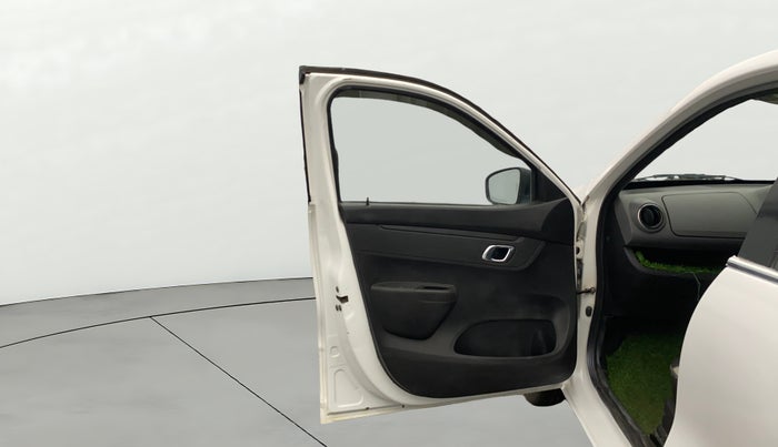 2019 Renault Kwid RXT 1.0 (O), Petrol, Manual, 82,791 km, LHS Front Door