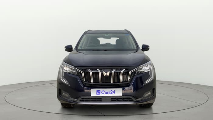 2022 Mahindra XUV700 AX 5 P AT 5 STR, Petrol, Automatic, 45,283 km, Front