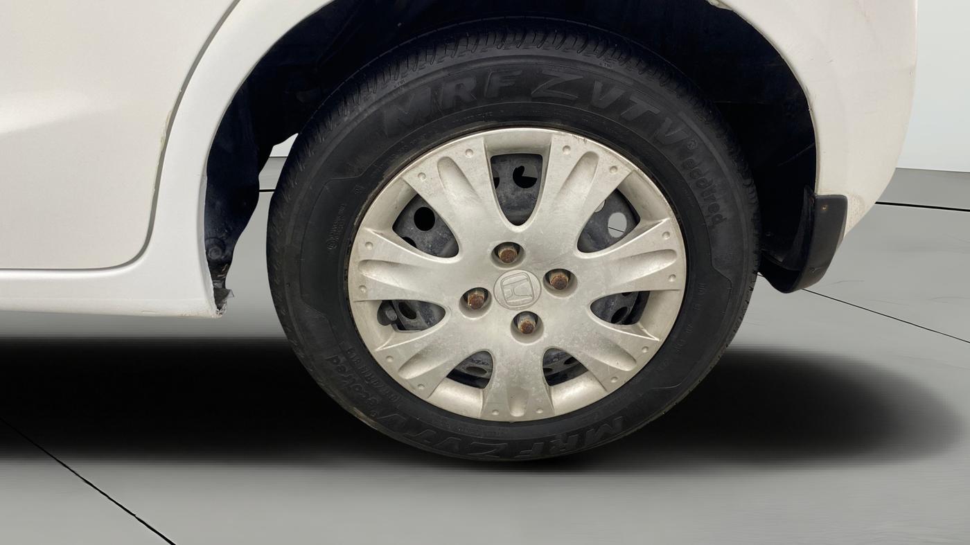2013 Honda Brio S(O) MT, Petrol, Manual, 48,371 km, Left Rear Wheel