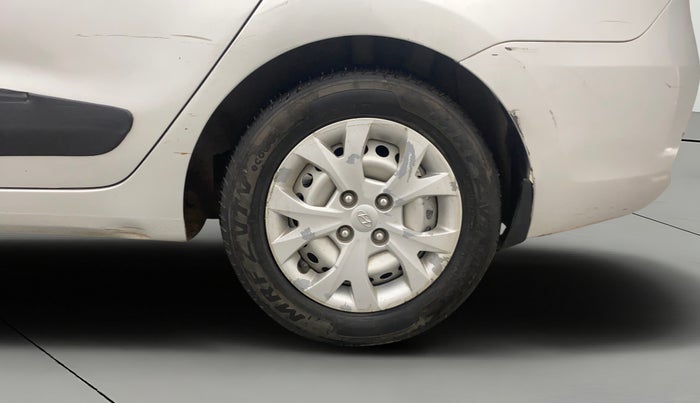 2018 Hyundai Xcent E, CNG, Manual, 54,997 km, Left Rear Wheel