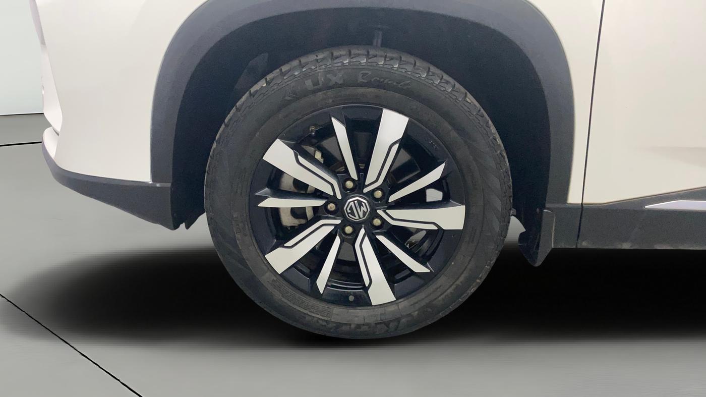 2020 MG HECTOR PLUS SMART 1.5 PETROL TURBO DCT 6-STR, Petrol, Automatic, 40,831 km, Left Front Wheel