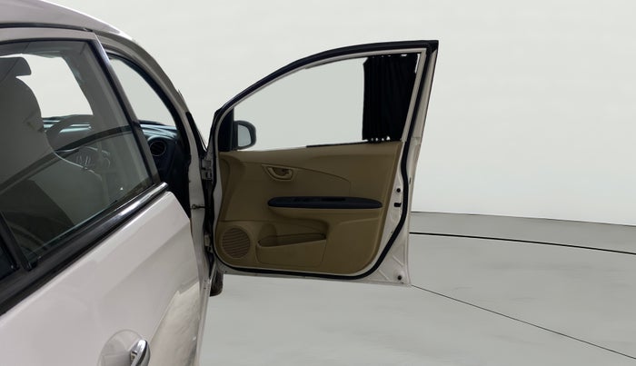 2015 Honda Amaze 1.5L I-DTEC S, Diesel, Manual, 84,300 km, RHS Front Door