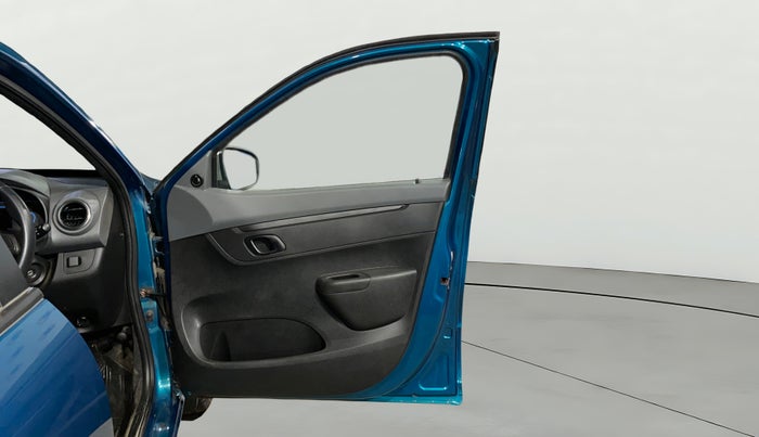 2021 Renault Kwid RXT 1.0 (O), Petrol, Manual, 23,674 km, RHS Front Door