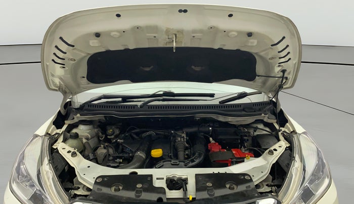 2019 Nissan Kicks XL DIESEL, Diesel, Manual, 1,01,126 km, Open Bonet